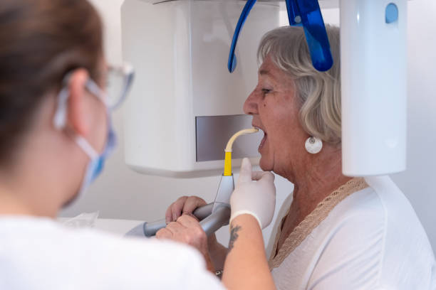 Best Emergency Tooth Extraction in Marthasville, MO